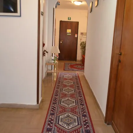 Casa Confort לינה וארוחת בוקר *